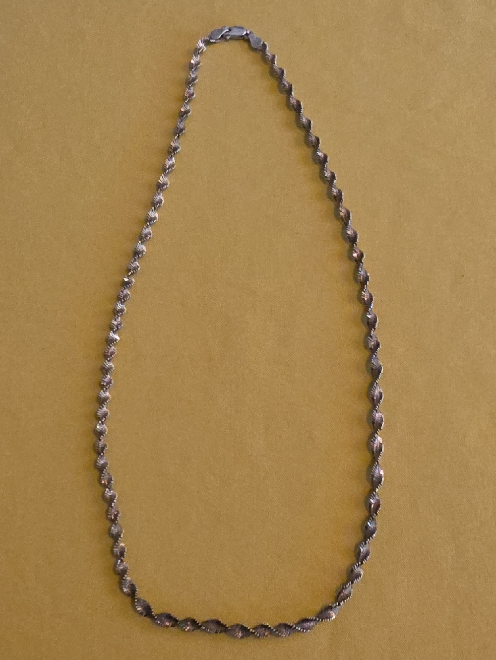 Vintage 925 Italy - Silver Twisted Herringbone Necklace